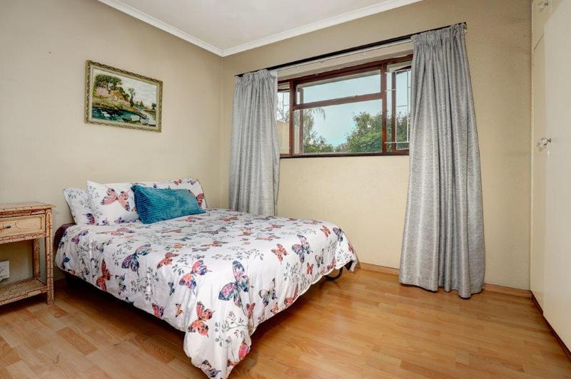 4 Bedroom Property for Sale in Ferndale Western Cape